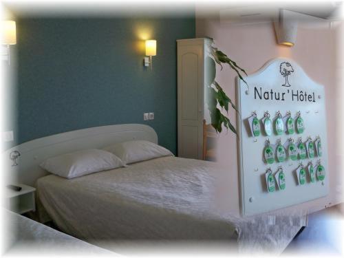 Natur'Hotel Menesplet Exterior photo